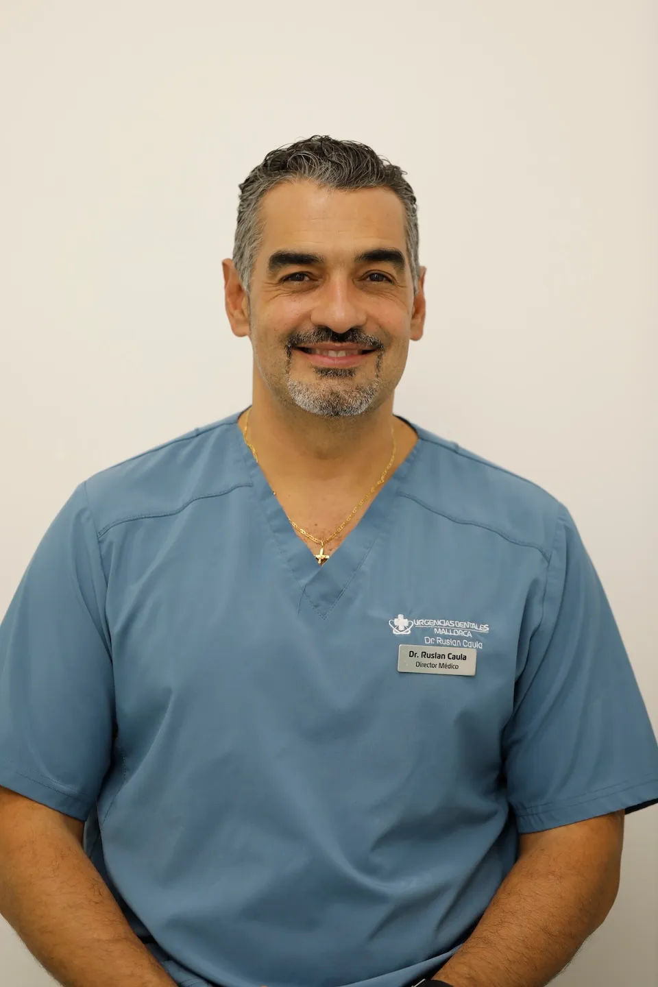 Dr. Ruslan Caula – Director médico