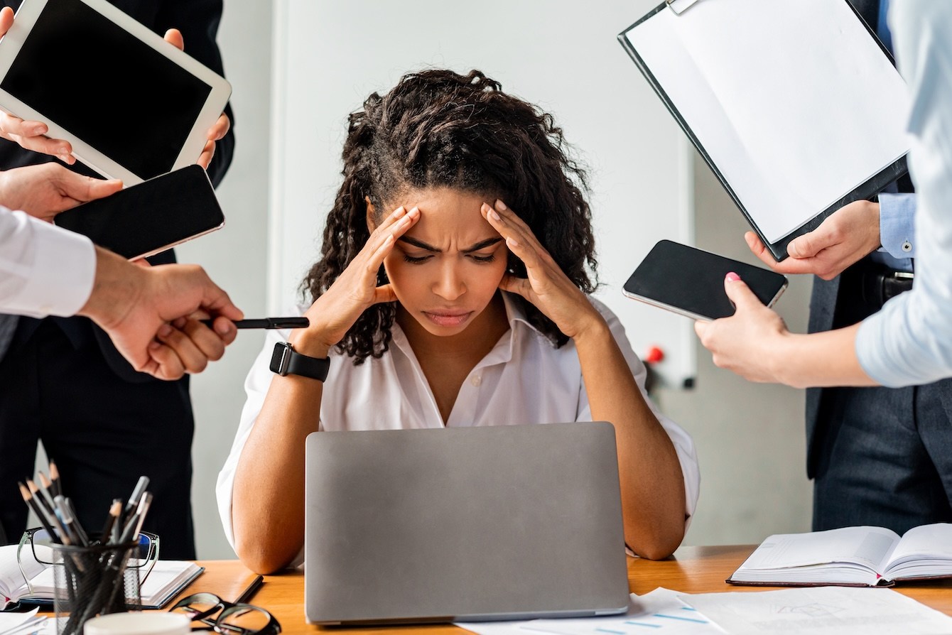 El impacto del estrés en la salud oral y cómo combatirlo